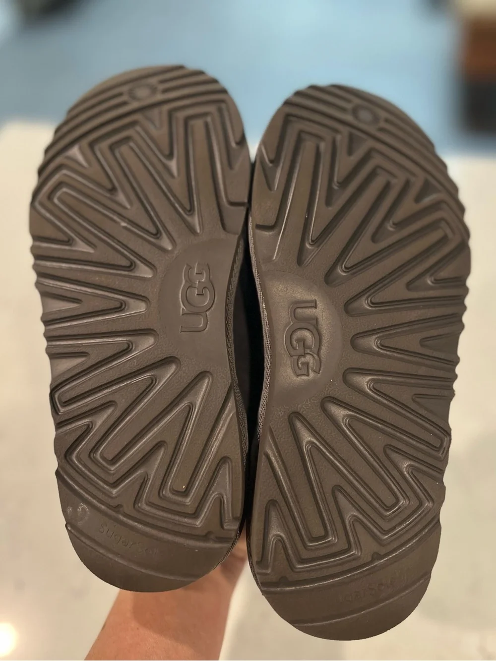 UGG NWOB Tasman Gray Mule Slippers Size Kids 4 / Women’s 6 US / 36 EU